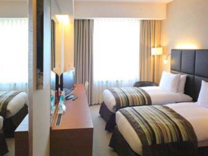 Ramada by Wyndham Oradea Hotel Cameră foto